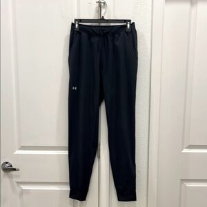 Under Armour Black Sweatpants with Elastic Waistband and Tapered Leg Design